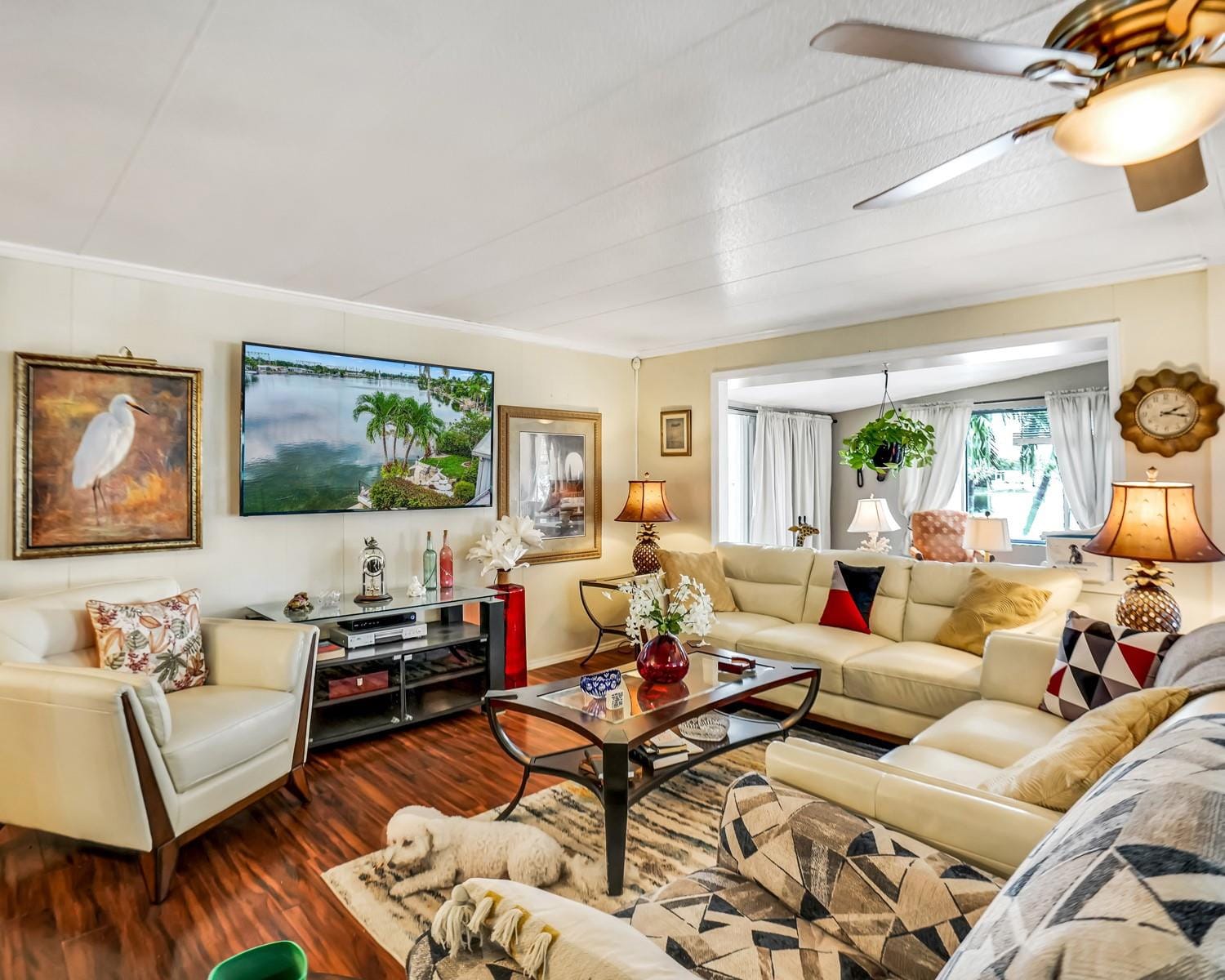 3055 Lakeshore Drive — photo 8