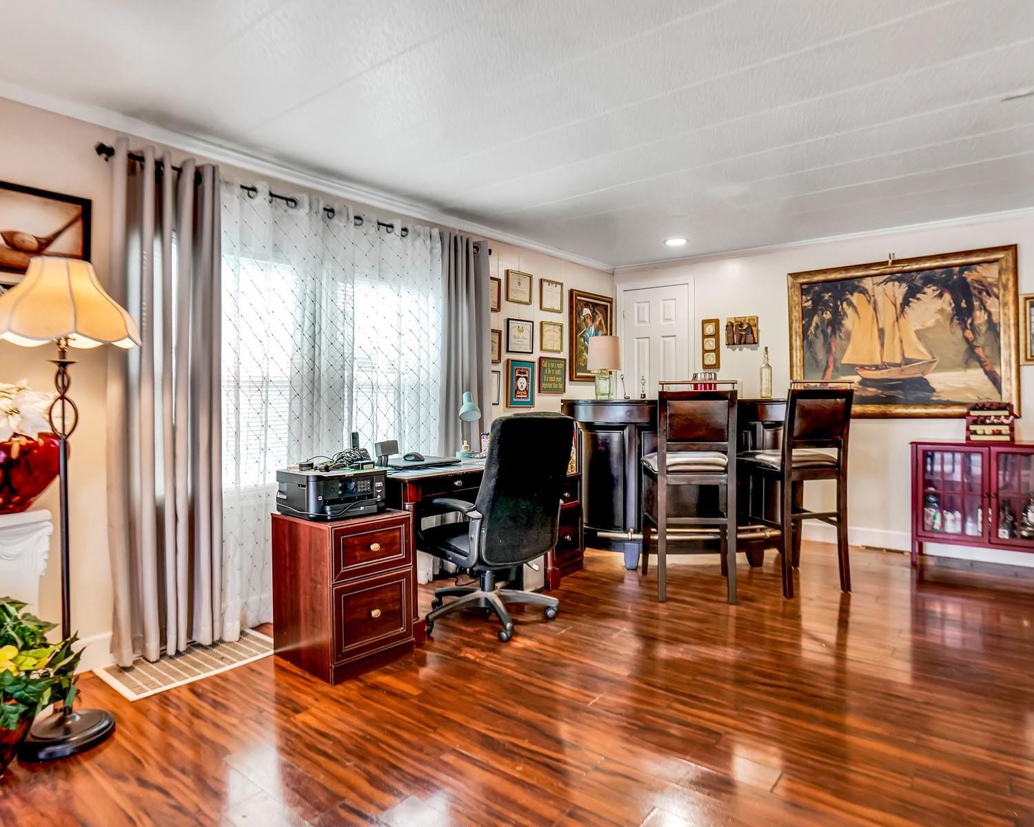3055 Lakeshore Drive — photo 9