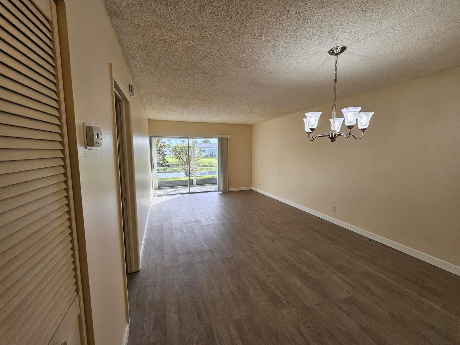 2900 NW 46TH Avenue 105 — photo 2
