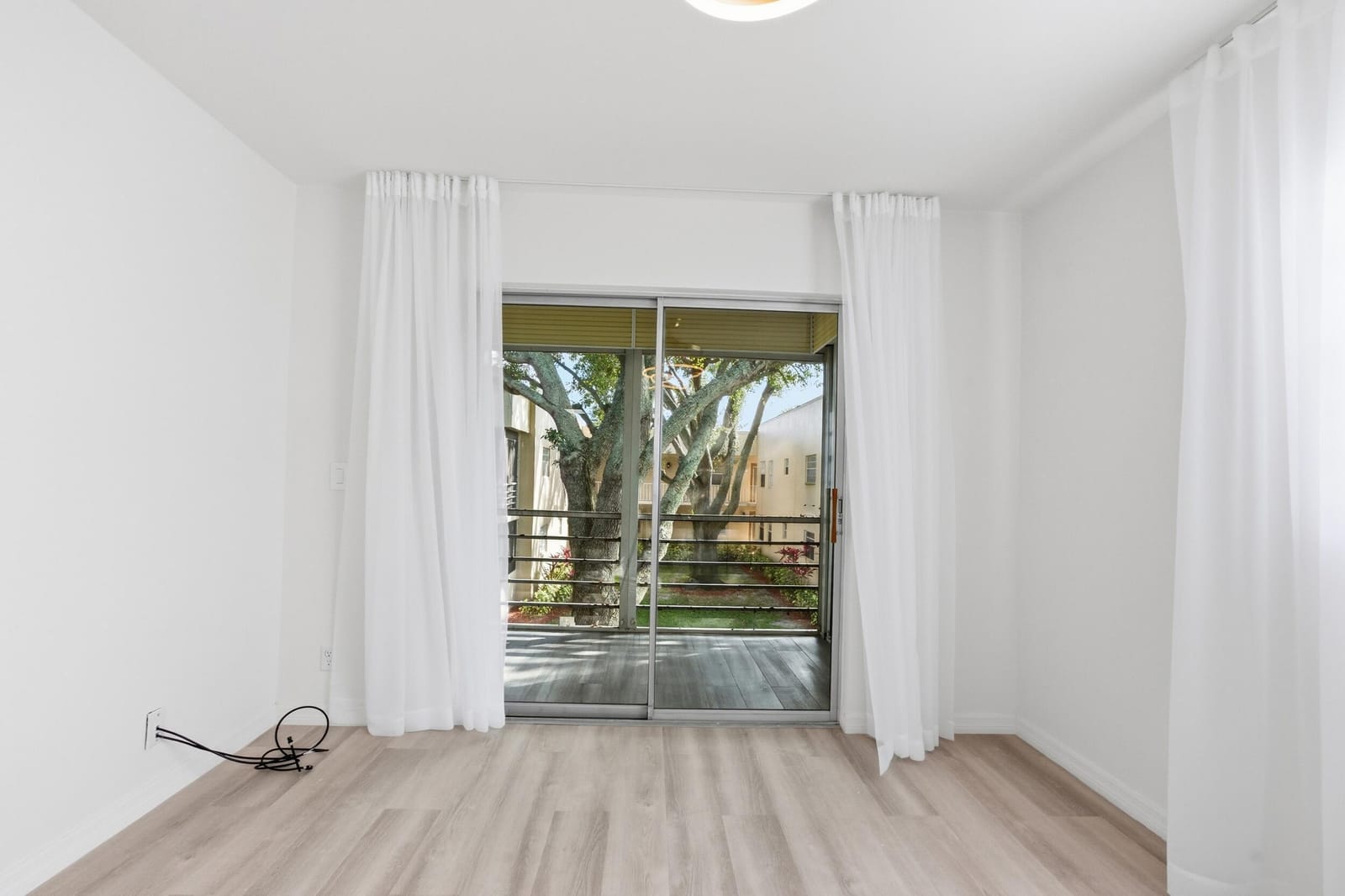 618 Normandy M, Delray Beach, FL 33484 photo 16