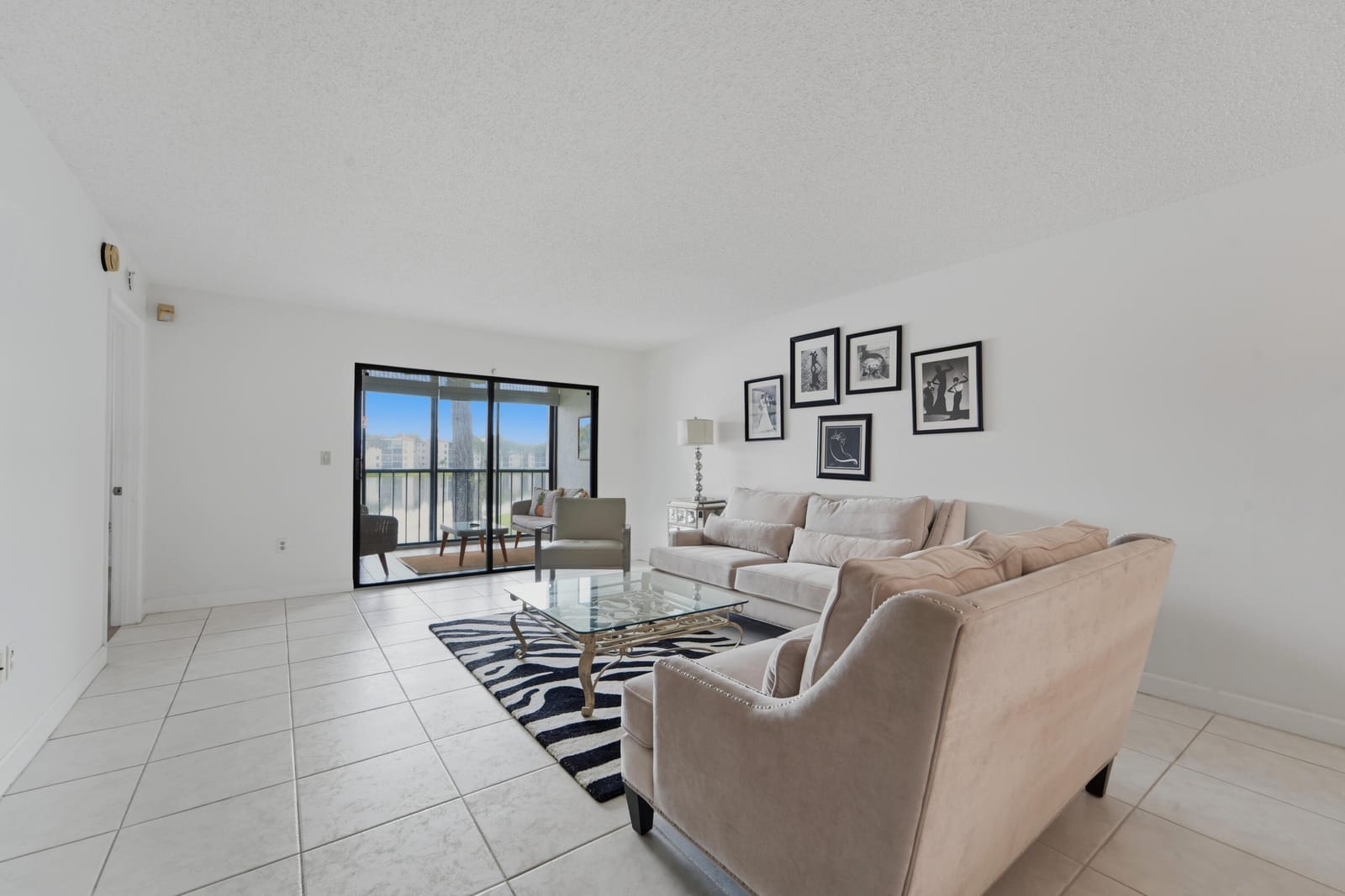 6093 POINTE REGAL Circle 209 — photo 6