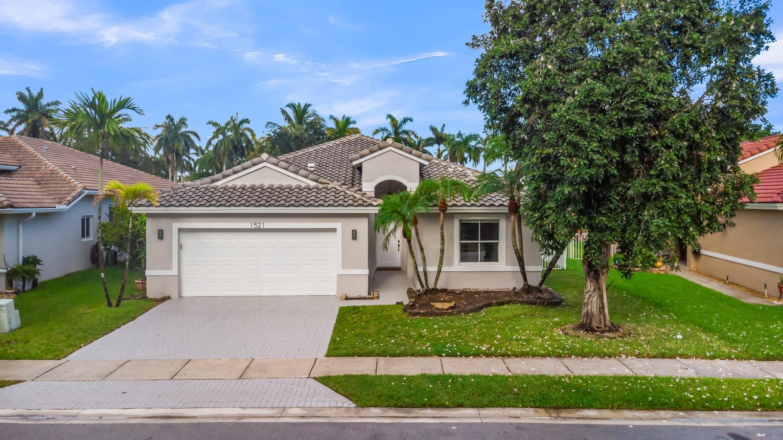 1521 SW 186th Avenue — photo 5