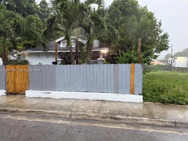812 NW 29th Terrace, Miami, FL 33127 photo 5