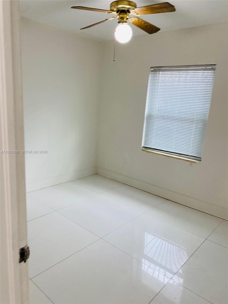 3335 SW 26th Street 3335 — photo 8