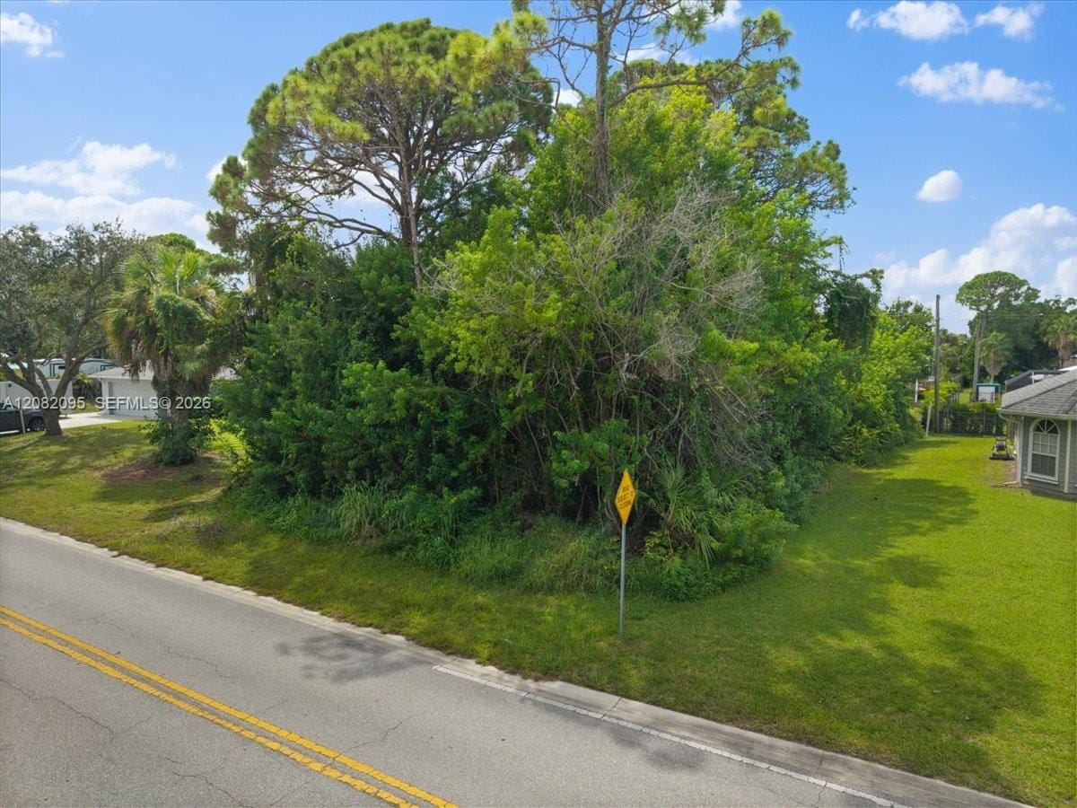 1855 SW 17th Lane SW, Vero Beach, FL 32962 photo 9