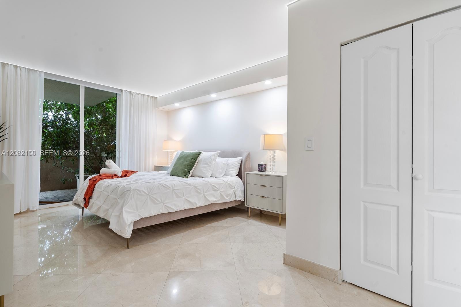 17555 Atlantic Boulevard 508 — photo 3
