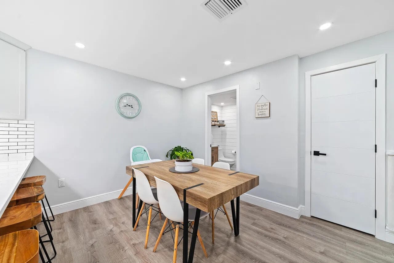 3132 SW 20TH Terrace 12B — photo 3