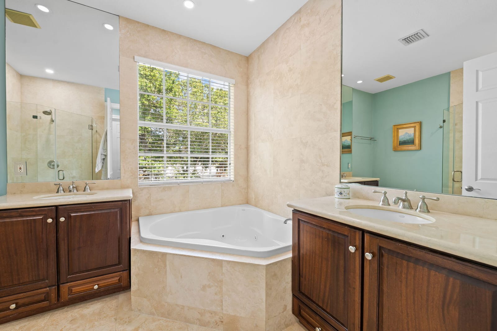 703 SW 16TH Court 703, Fort Lauderdale, FL 33315 photo 17