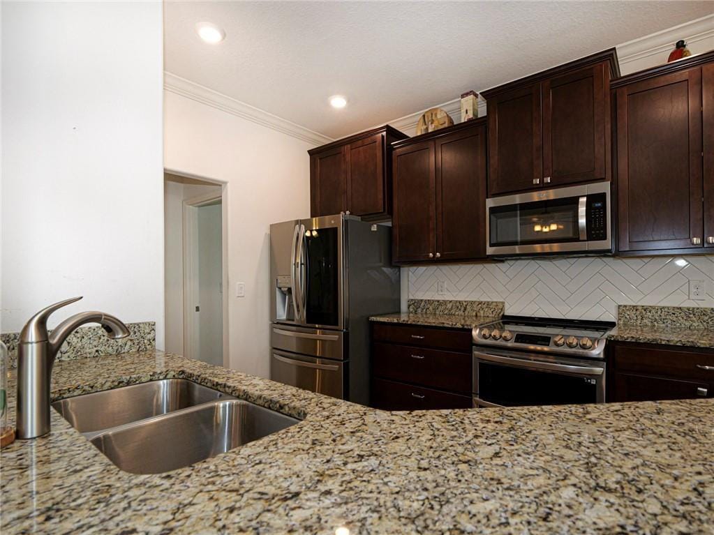 1465 CARRIAGE Court — photo 11