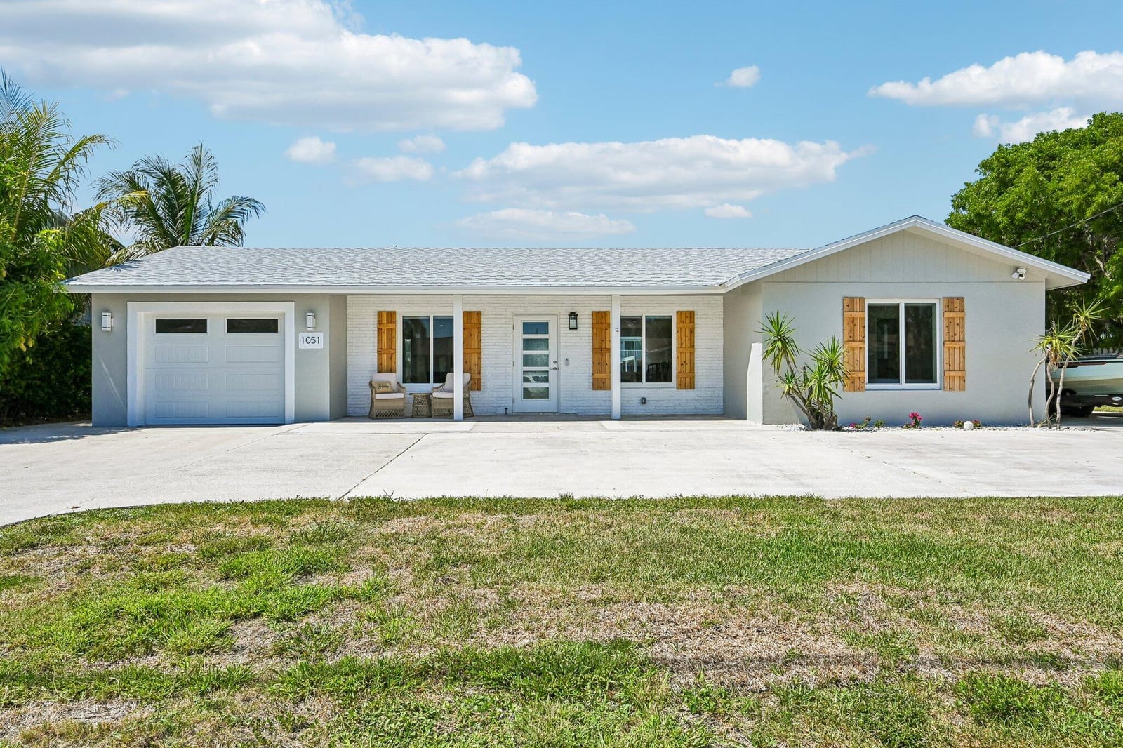 1051 SW 25th Avenue, Boynton Beach, FL 33426