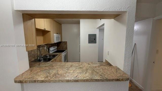 6070 W 18th Avenue 306, Hialeah, FL 33012 photo 2