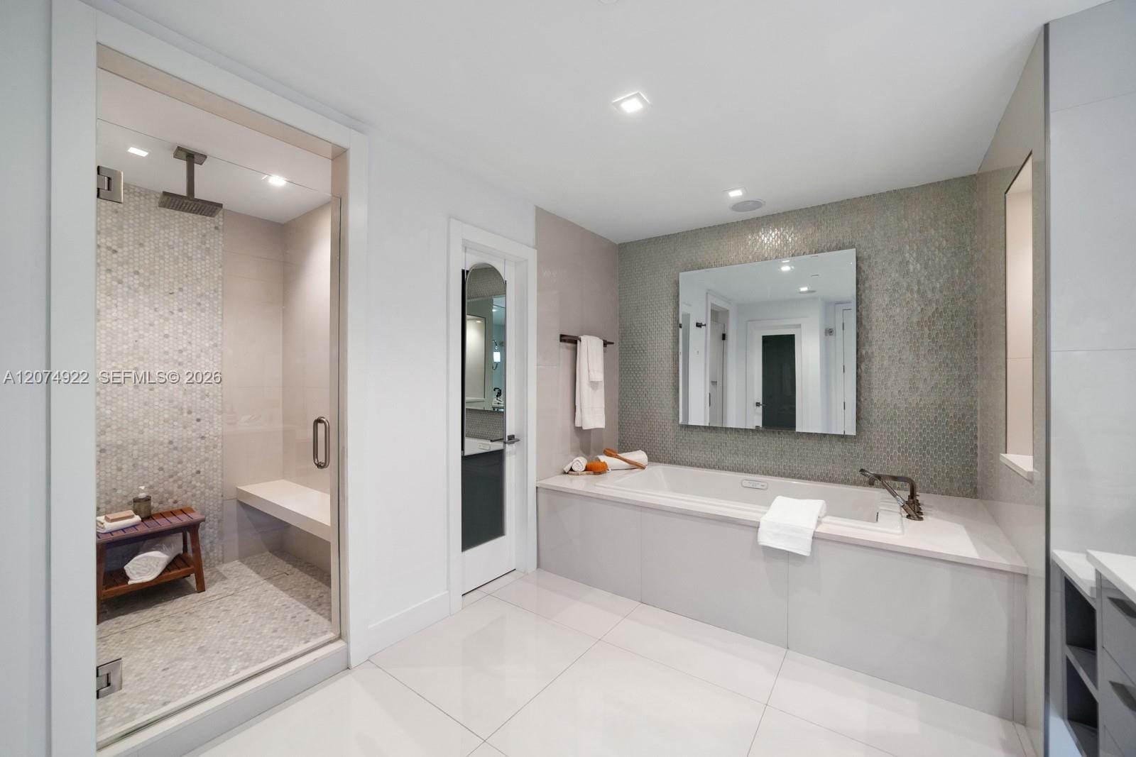 5959 Collins Avenue 1606, Miami Beach, FL 33140 photo 18