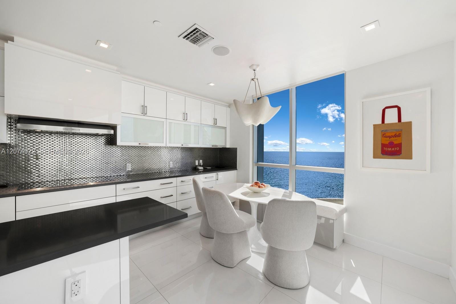 5959 Collins Avenue 1606 — photo 8