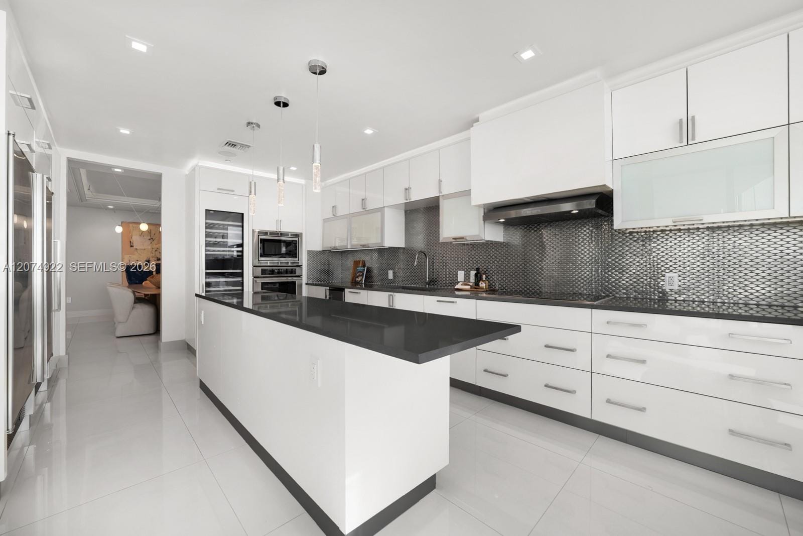 5959 Collins Avenue 1606 — photo 9