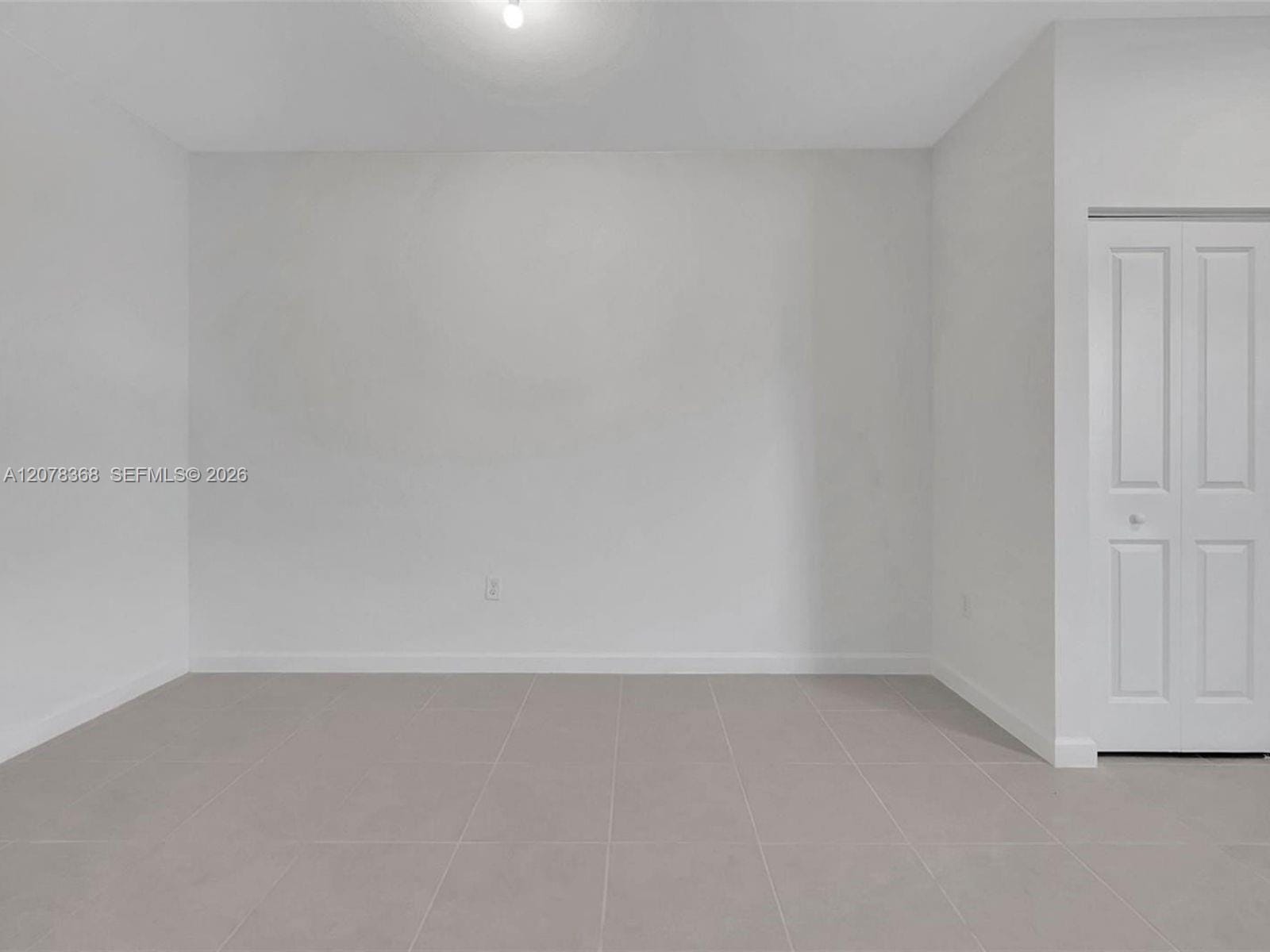 2574 SE 29th Street 2574 — photo 7