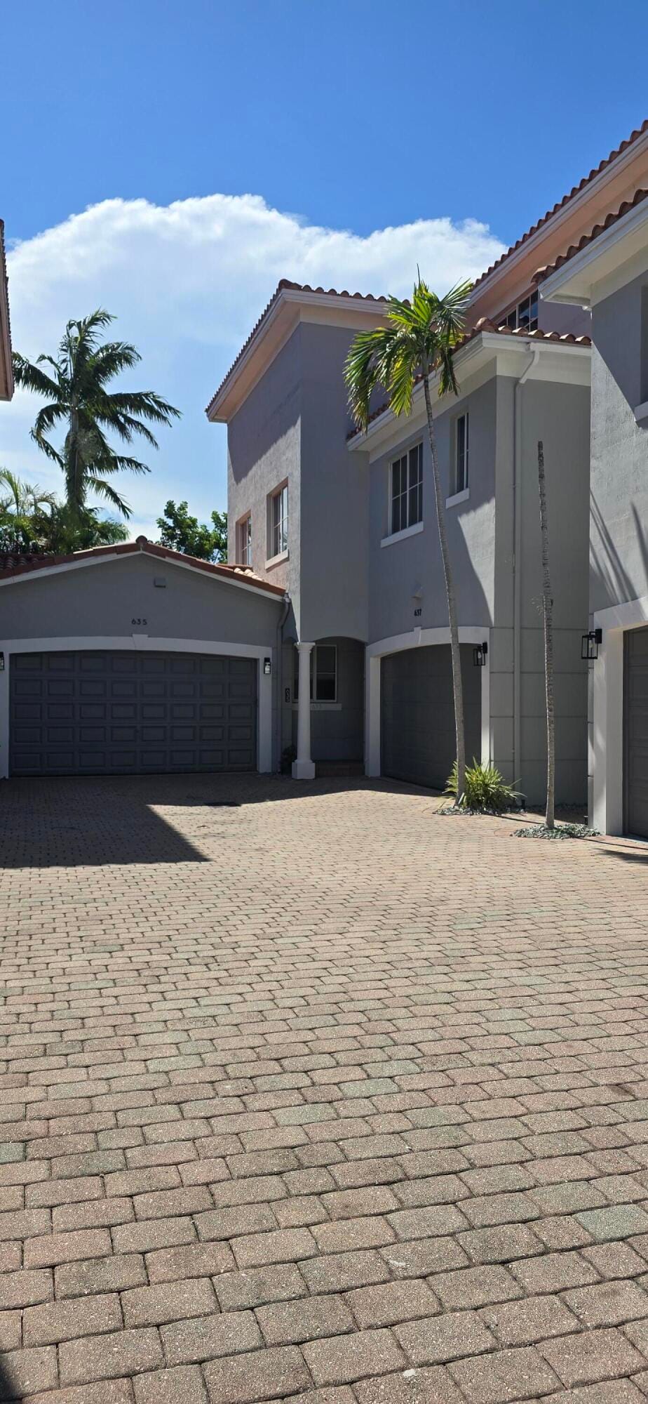 635 NE 11th Avenue, Fort Lauderdale, FL 33304