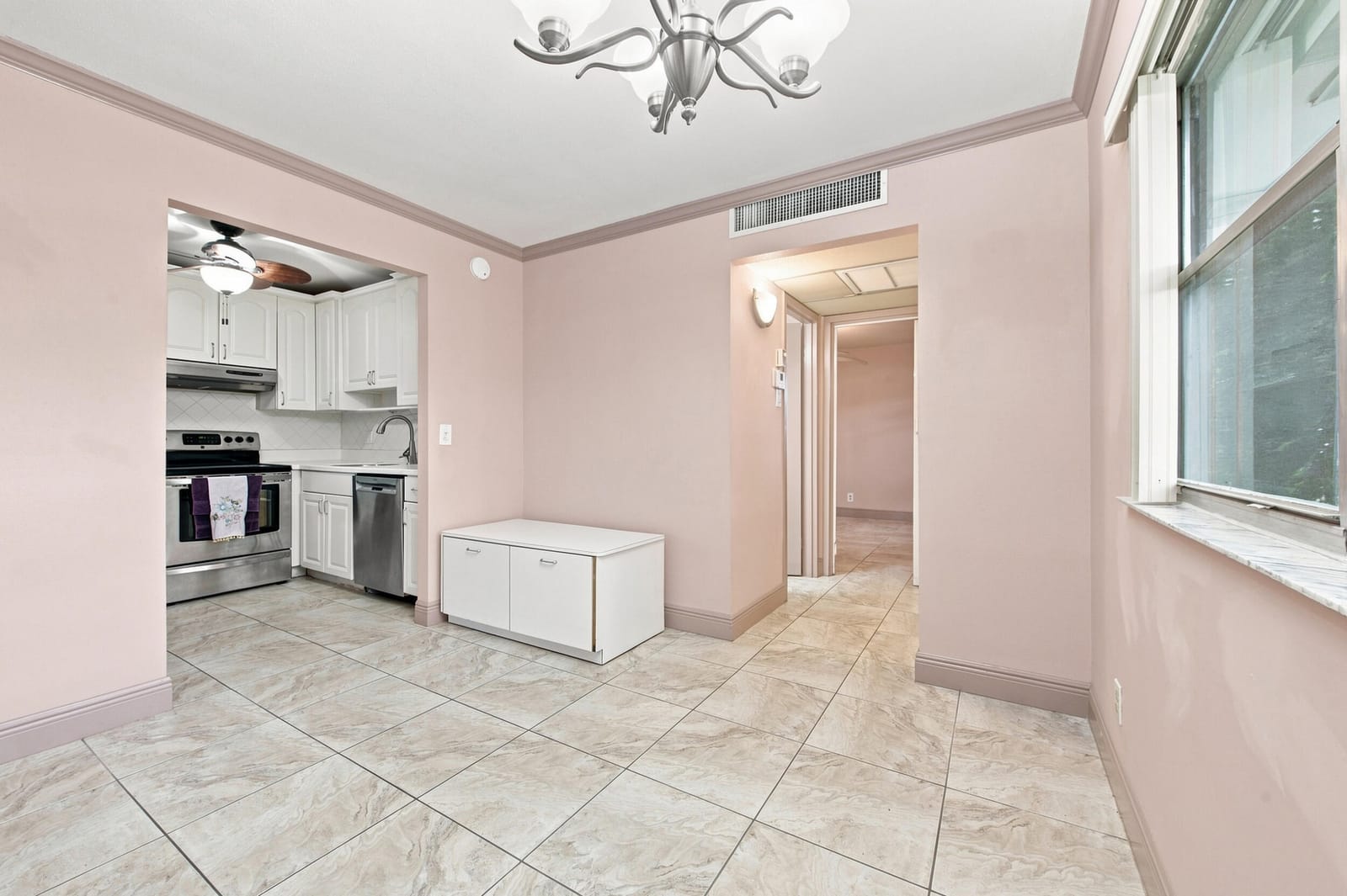 167 Valencia G, Delray Beach, FL 33446 photo 13
