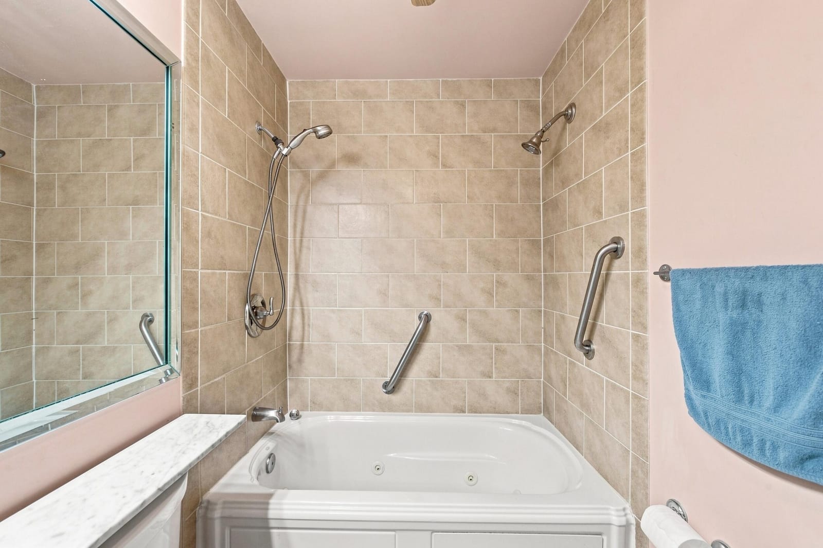 167 Valencia G, Delray Beach, FL 33446 photo 18