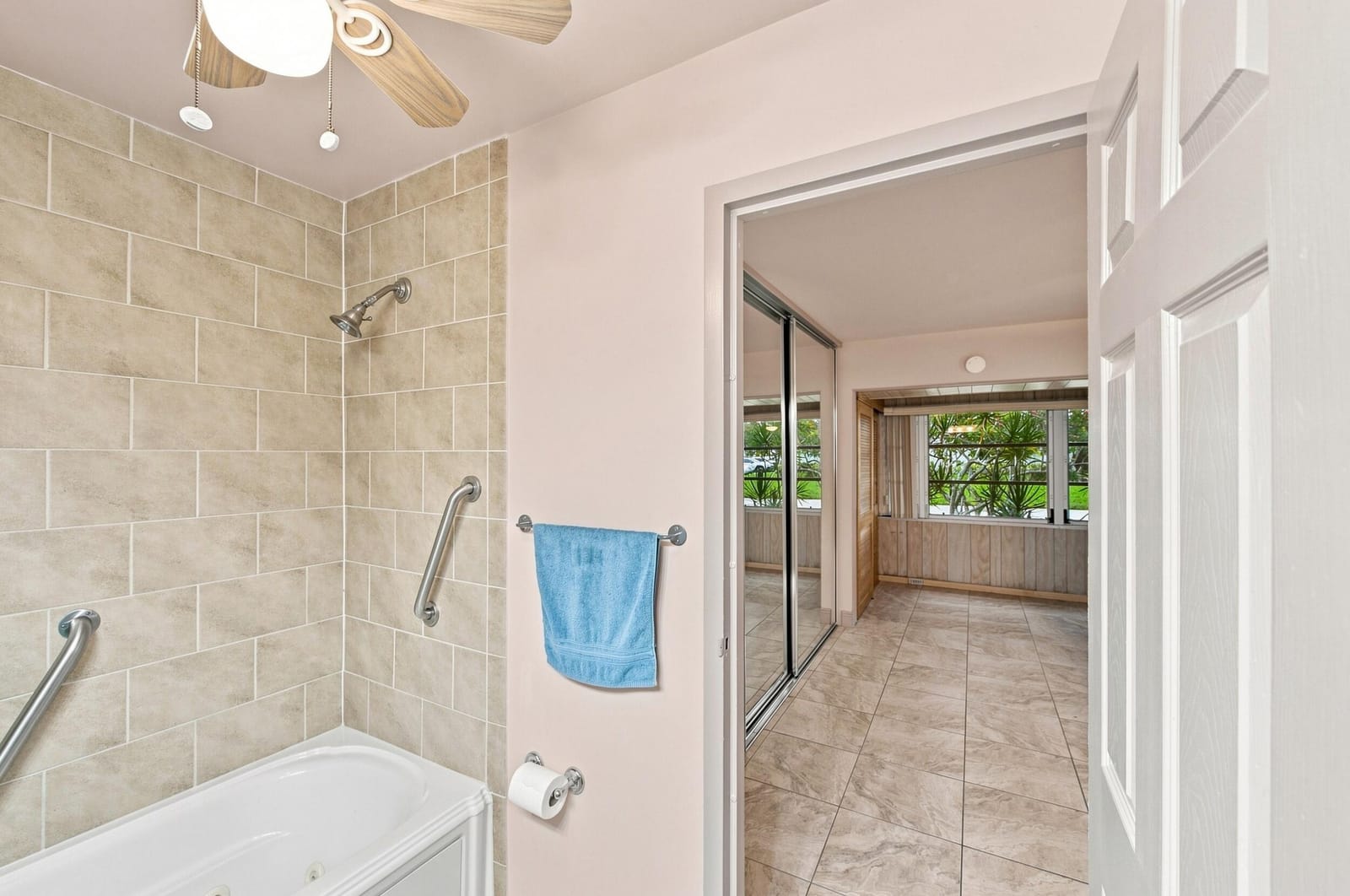 167 Valencia G, Delray Beach, FL 33446 photo 19