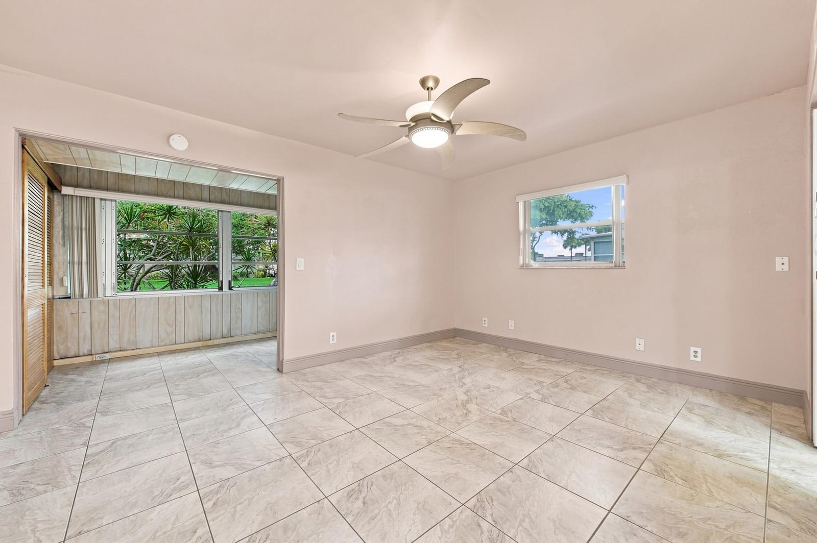 167 Valencia G, Delray Beach, FL 33446 photo 20