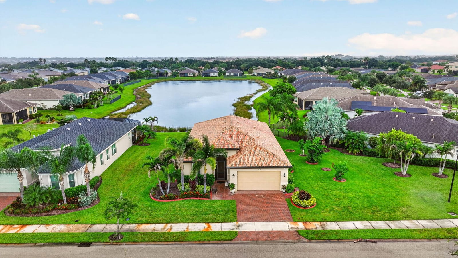 11320 SW Lake Park Drive — photo 4