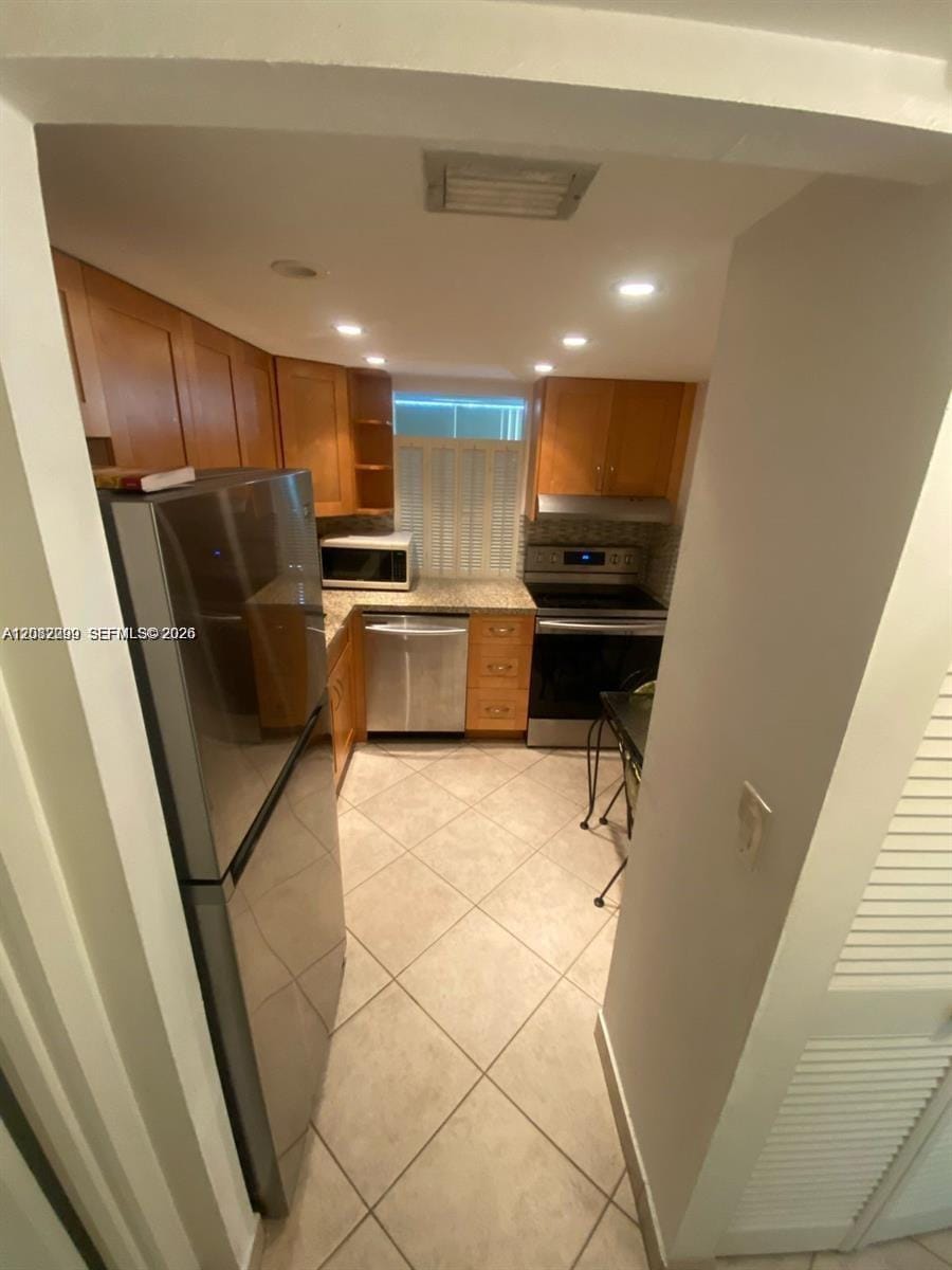17570 Atlantic Boulevard 502 — photo 2