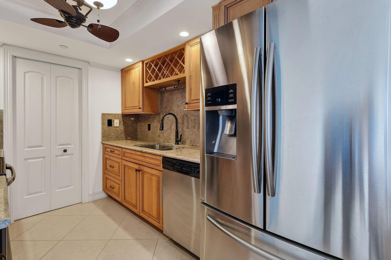 3000 N OCEAN Drive 8A, Singer Island, FL 33404 photo 12