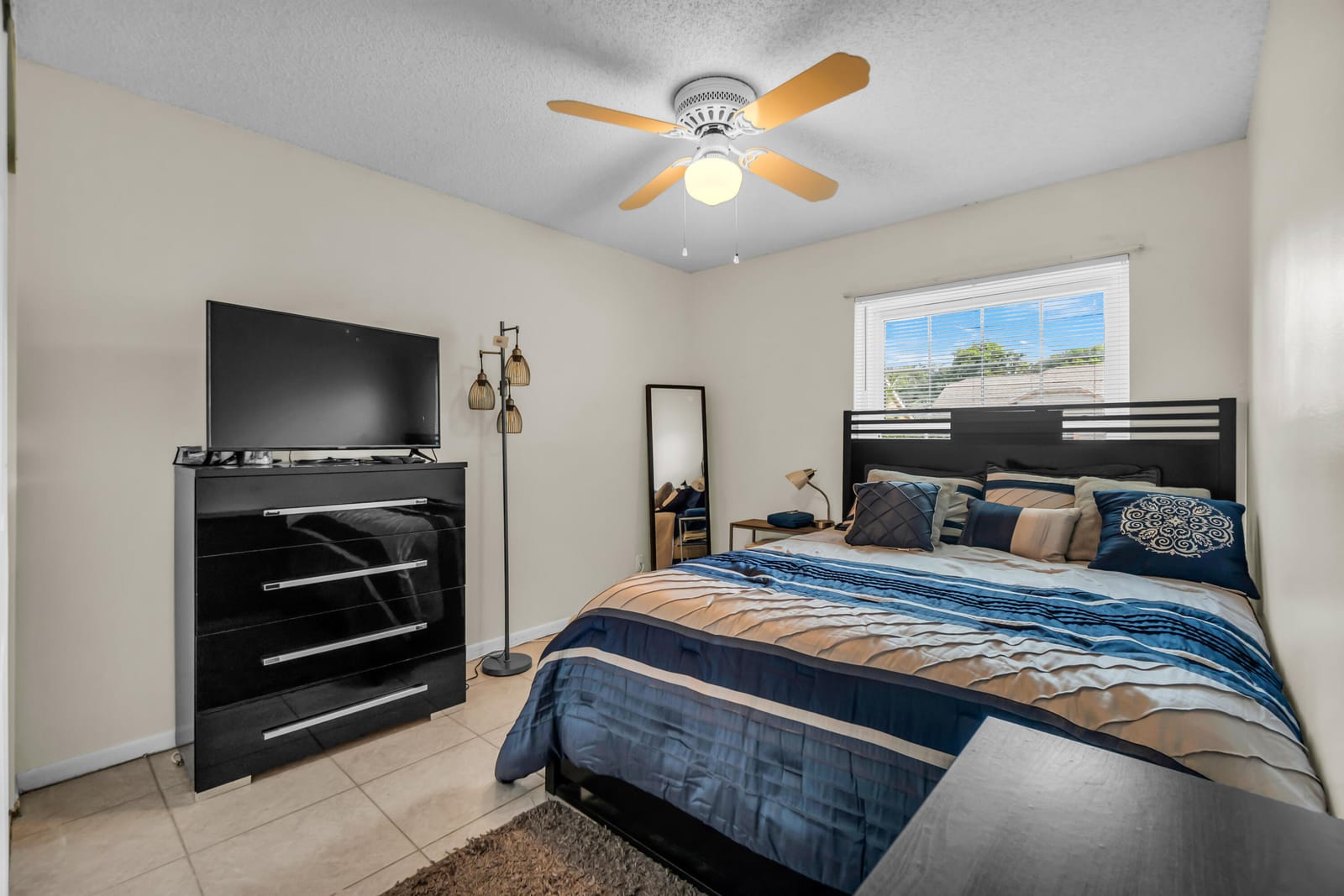 7365 NW 54TH Court, Lauderhill, FL 33319 photo 17
