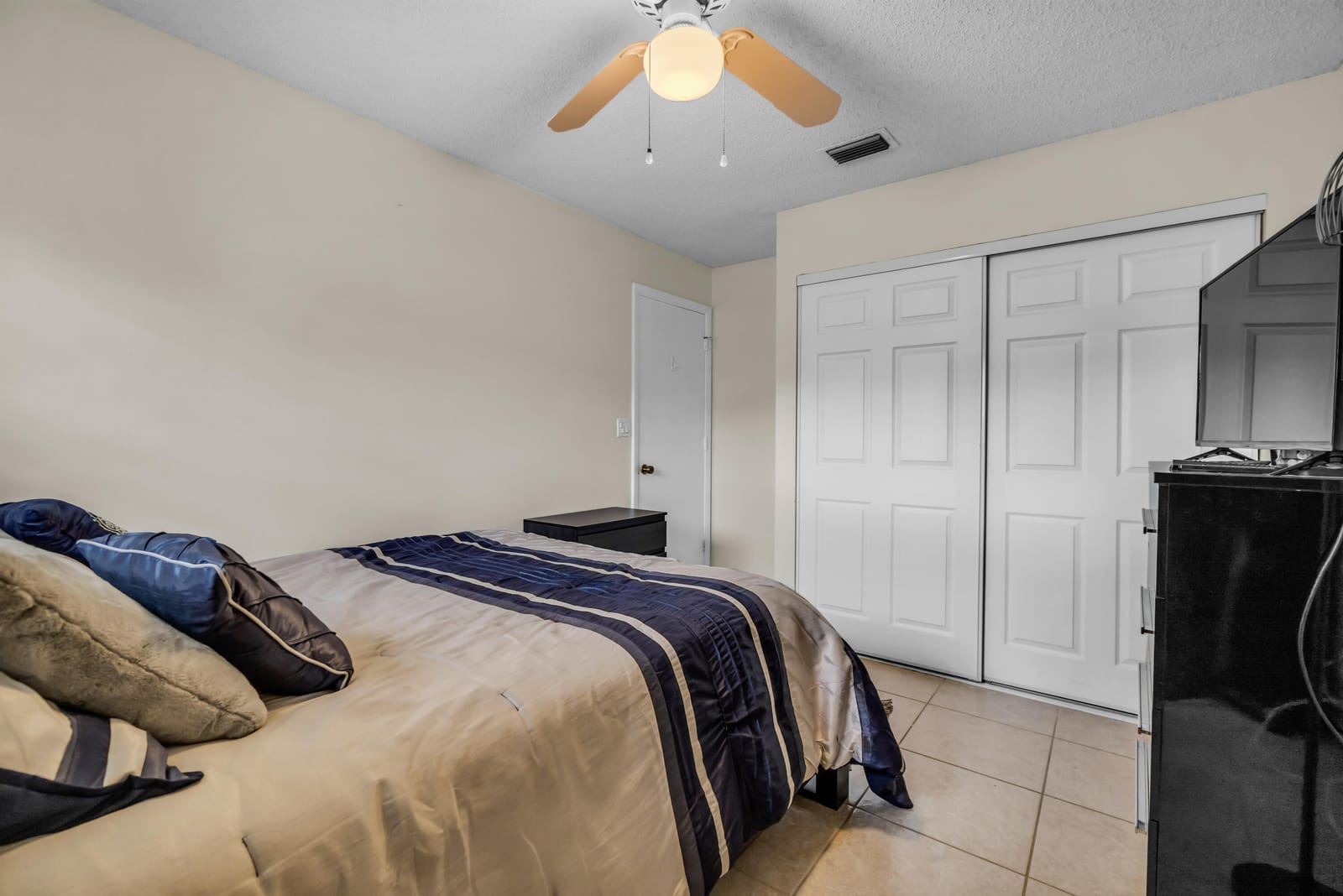 7365 NW 54TH Court, Lauderhill, FL 33319 photo 18