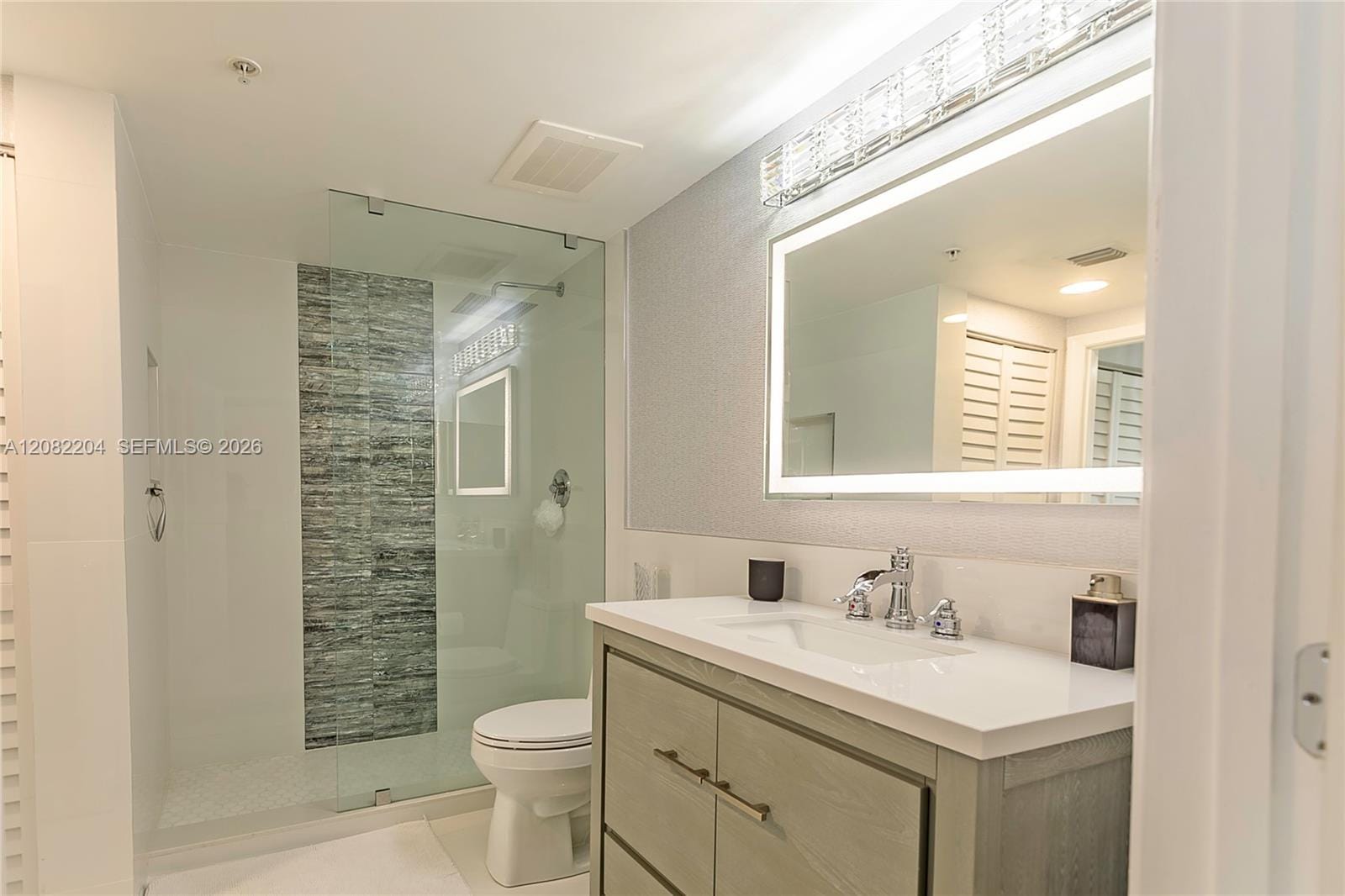 1750 N Bayshore Drive 3211, Miami, FL 33132 photo 23