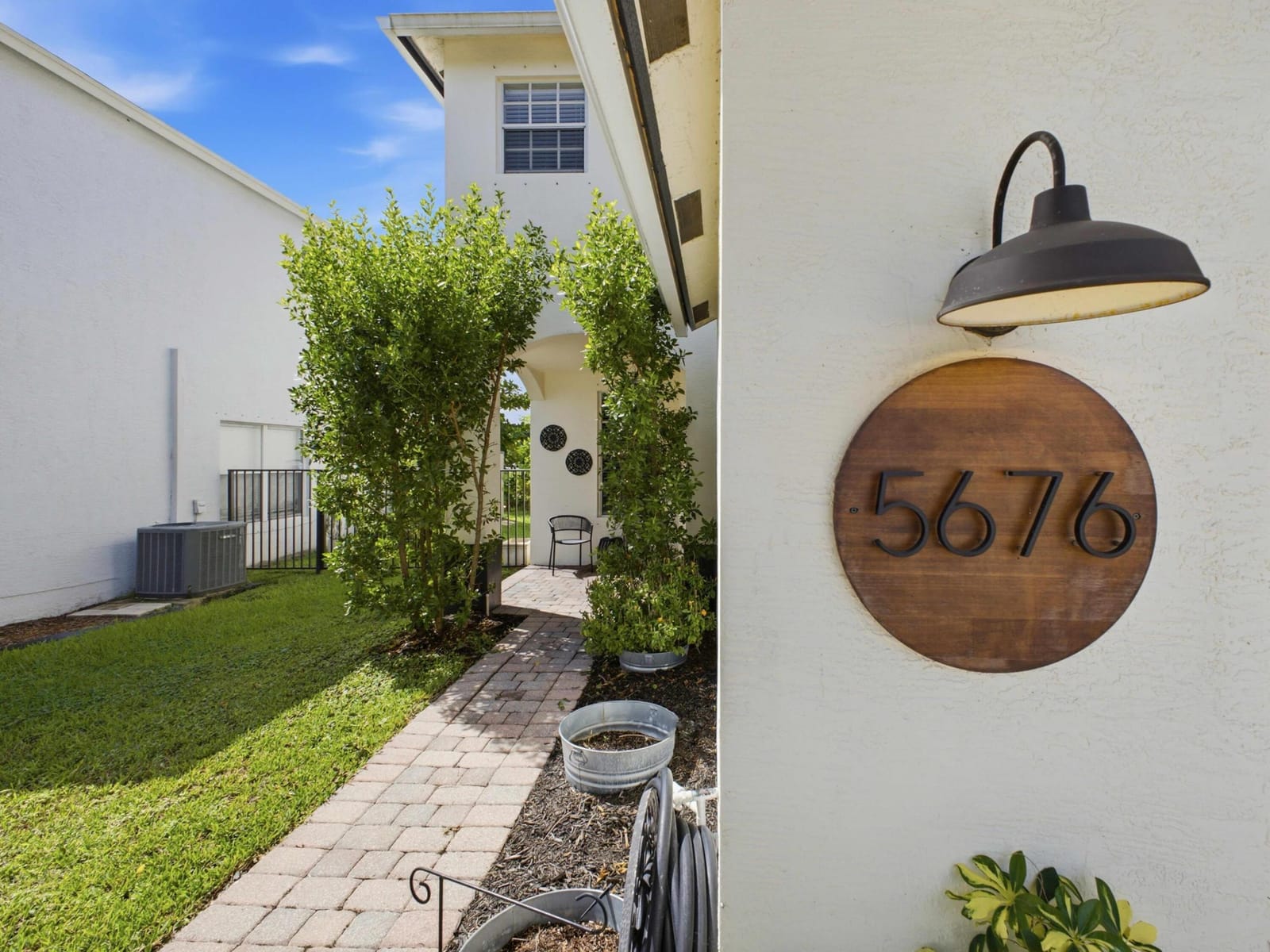 5676 Azalea Circle, West Palm Beach, FL 33415 photo 2