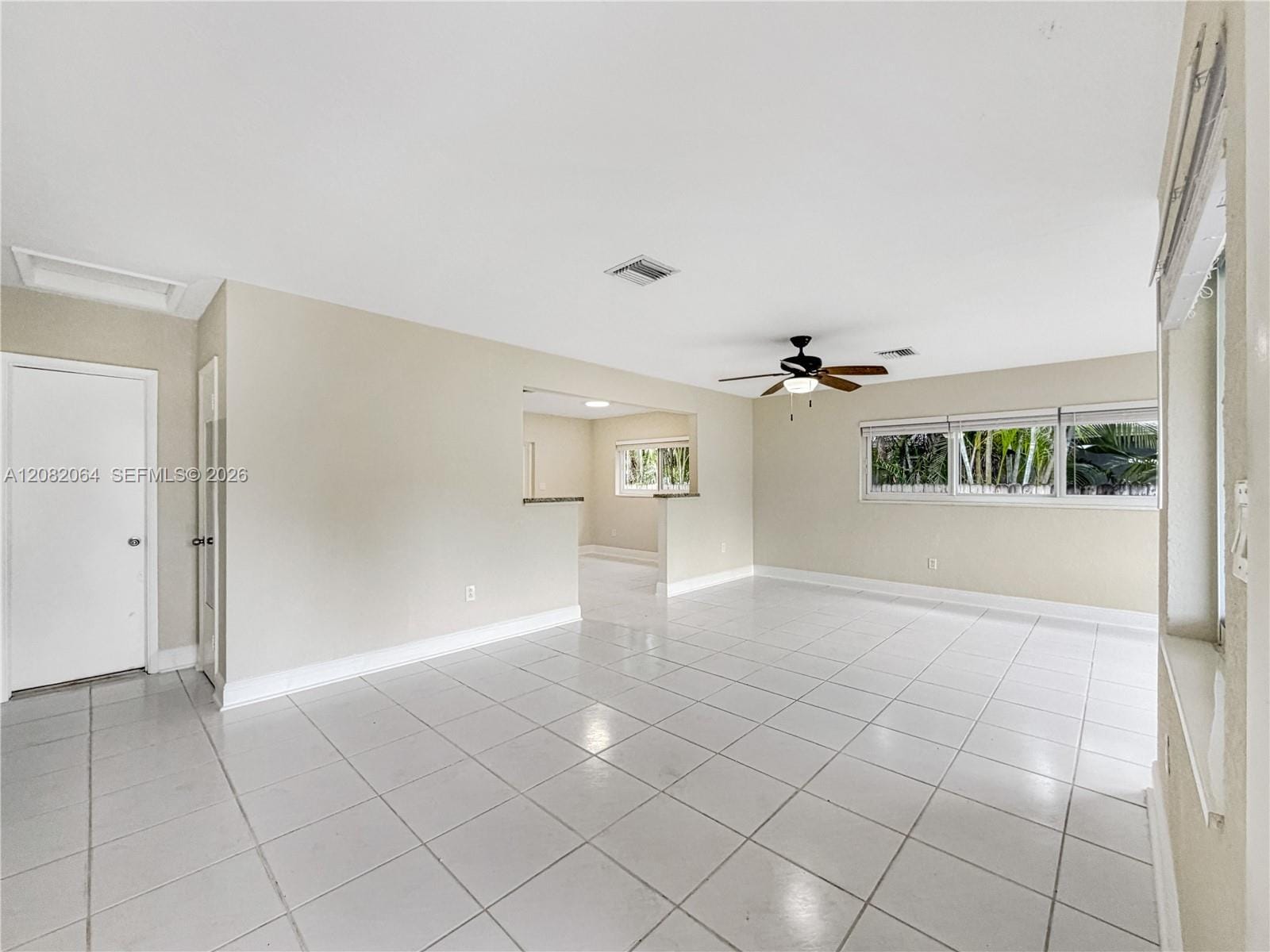 2728 Dewey Street — photo 4
