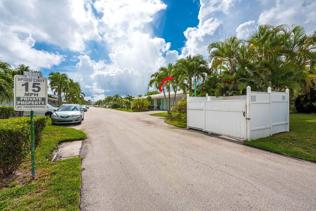 722 Ridge Road 2, Lantana, FL 33462 photo 29
