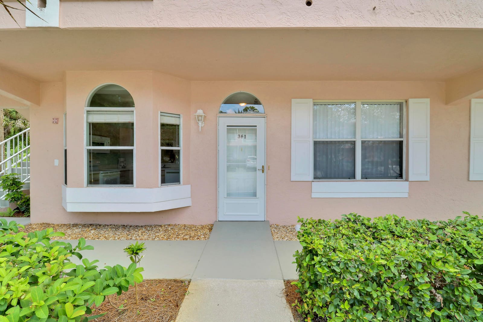 18081 SE Country Club Drive 37-361, Tequesta, FL 33469 photo 1