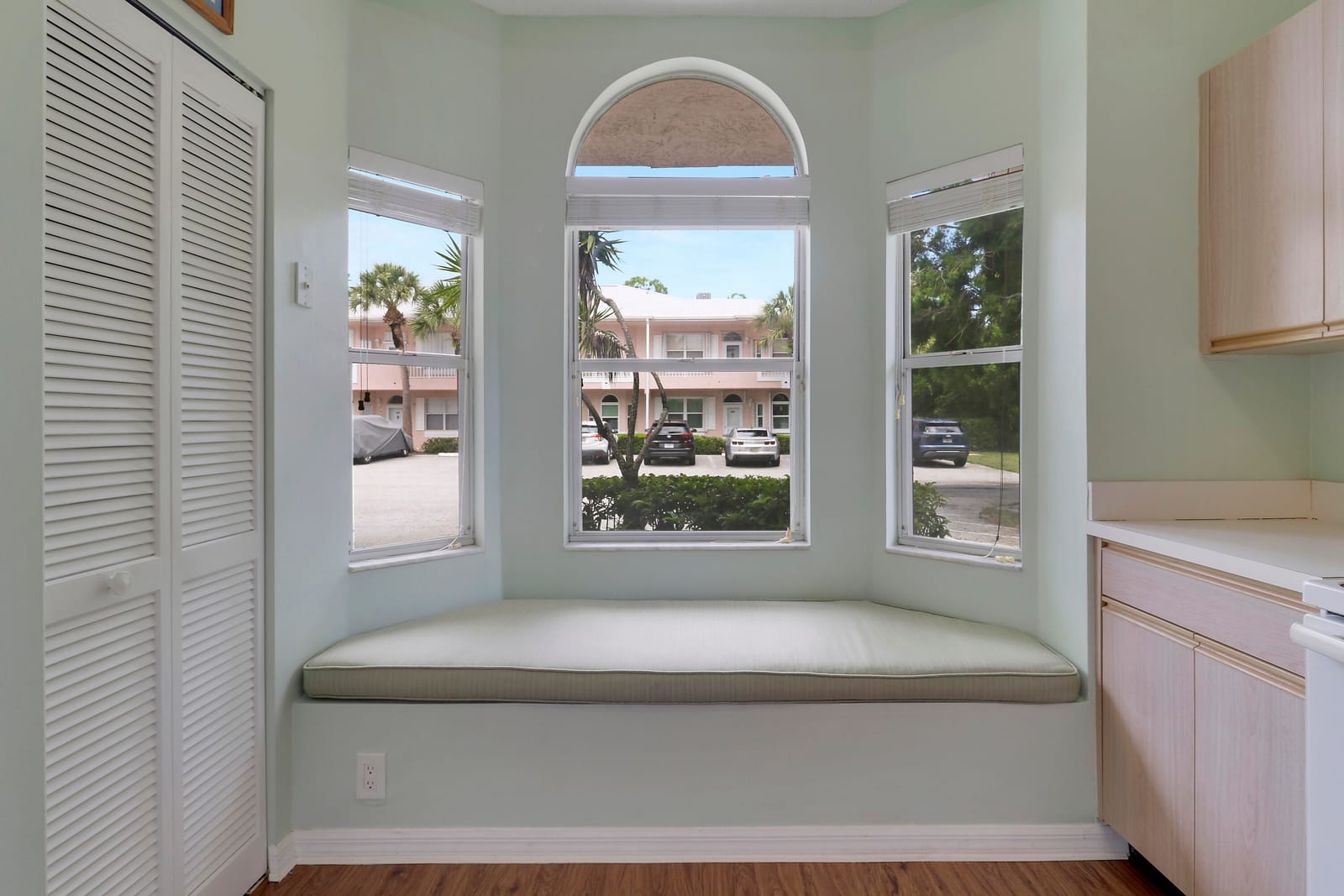 18081 SE Country Club Drive 37-361, Tequesta, FL 33469 photo 9