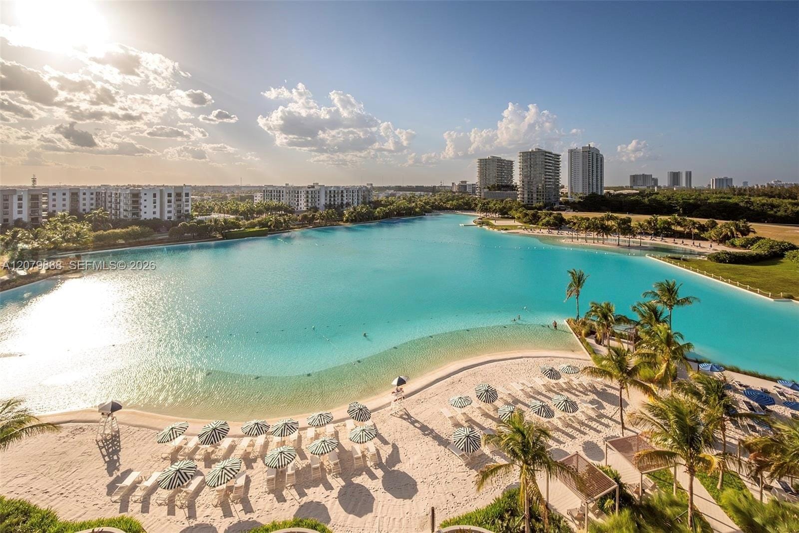 2411 Laguna Circle 810, North Miami, FL 33181