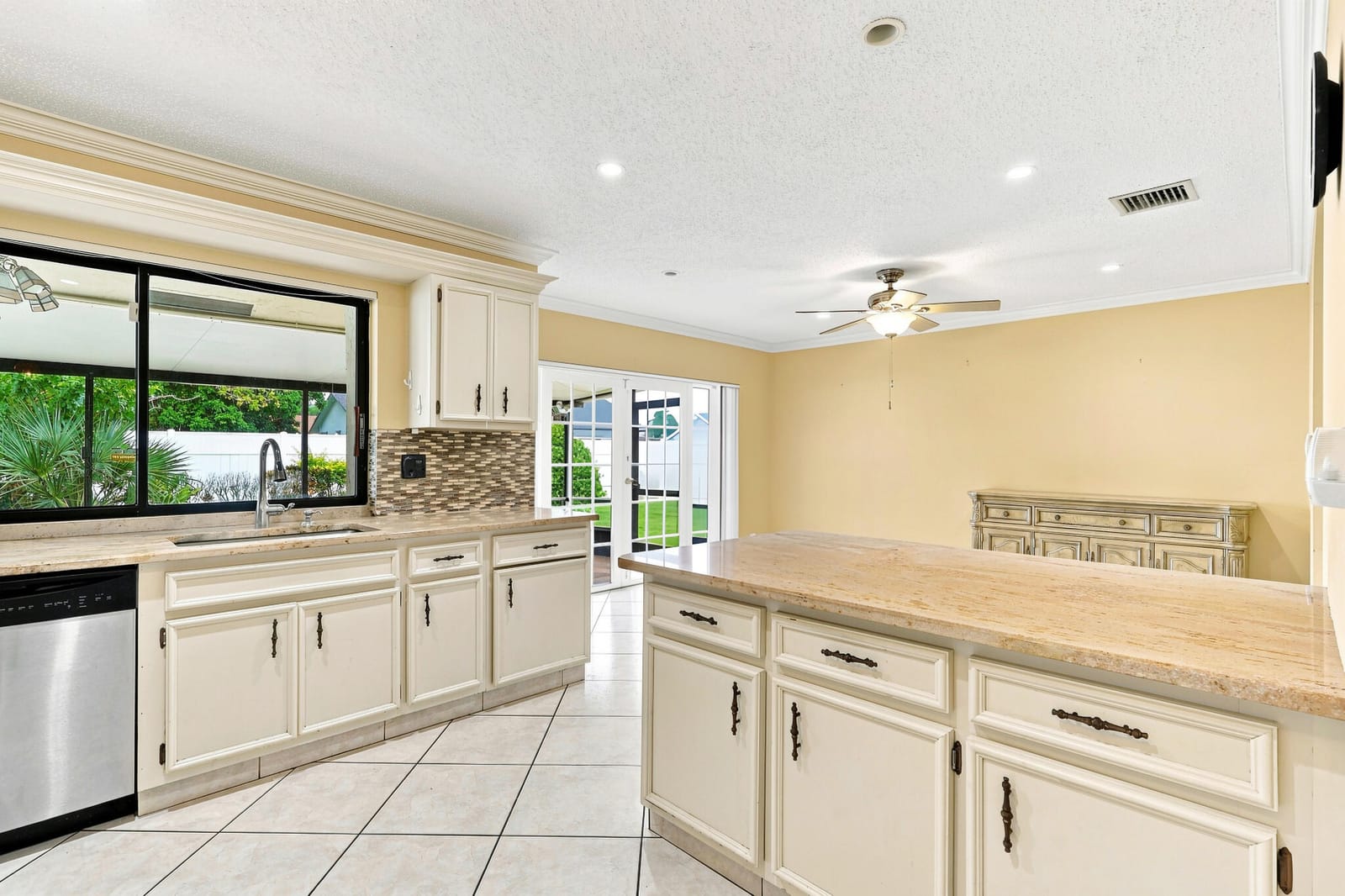 5088 Chelan Way — photo 11