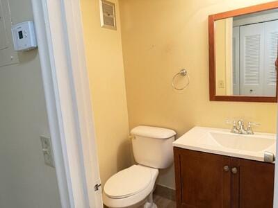 145 Dorchester G, West Palm Beach, FL 33417 photo 16