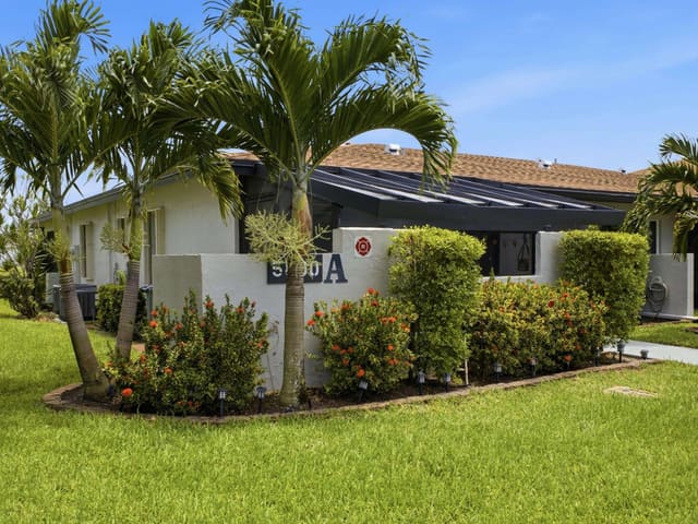 5800 Princess Palm Court A, Delray Beach, FL 33484