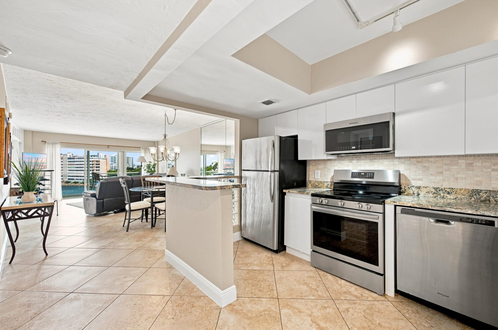 140 NE 28TH Avenue 602, Pompano Beach, FL 33062 photo 15
