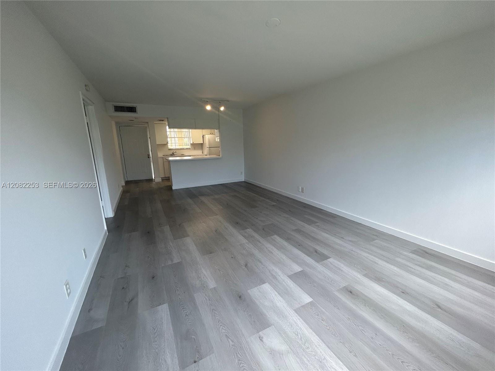 6324 La Costa Drive B — photo 8