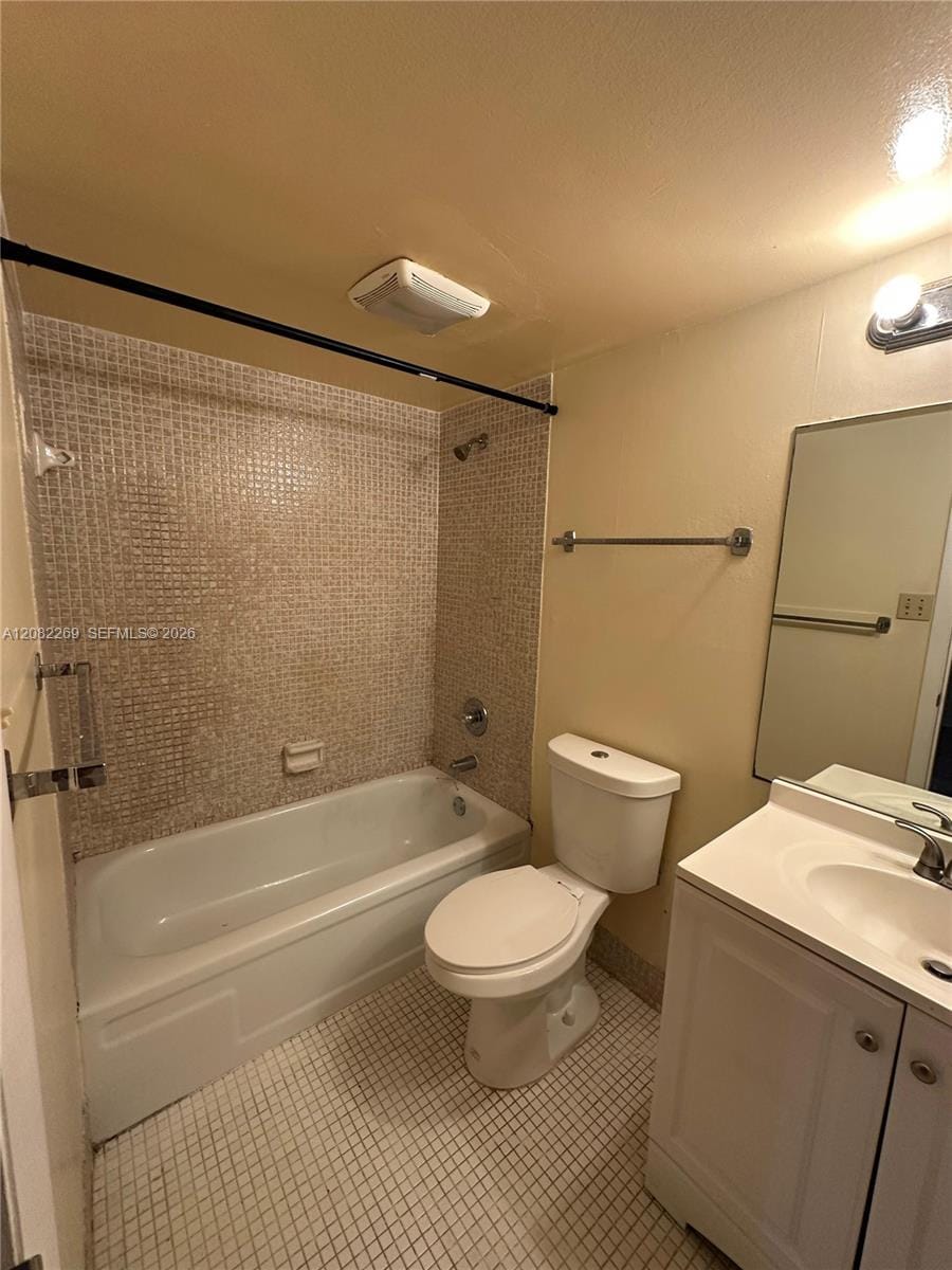 3360 Spanish Moss Terrace 203, Lauderhill, FL 33319