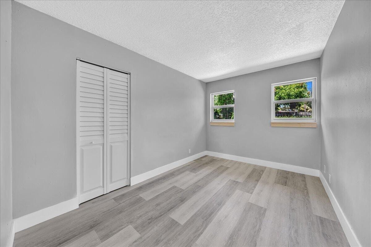 11 NE 28TH Court, Boynton Beach, FL 33435 photo 16