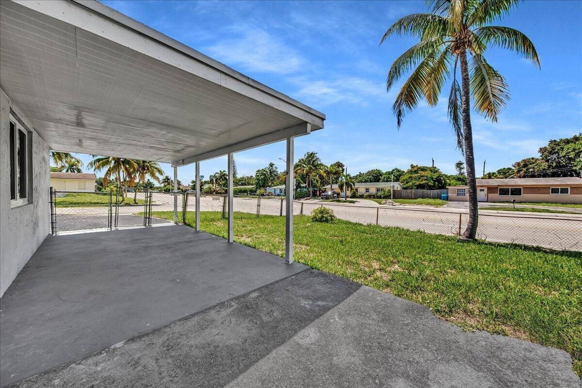 11 NE 28TH Court, Boynton Beach, FL 33435 photo 24