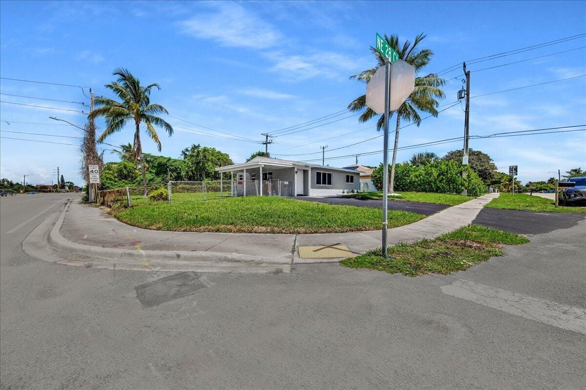 11 NE 28TH Court, Boynton Beach, FL 33435 photo 25