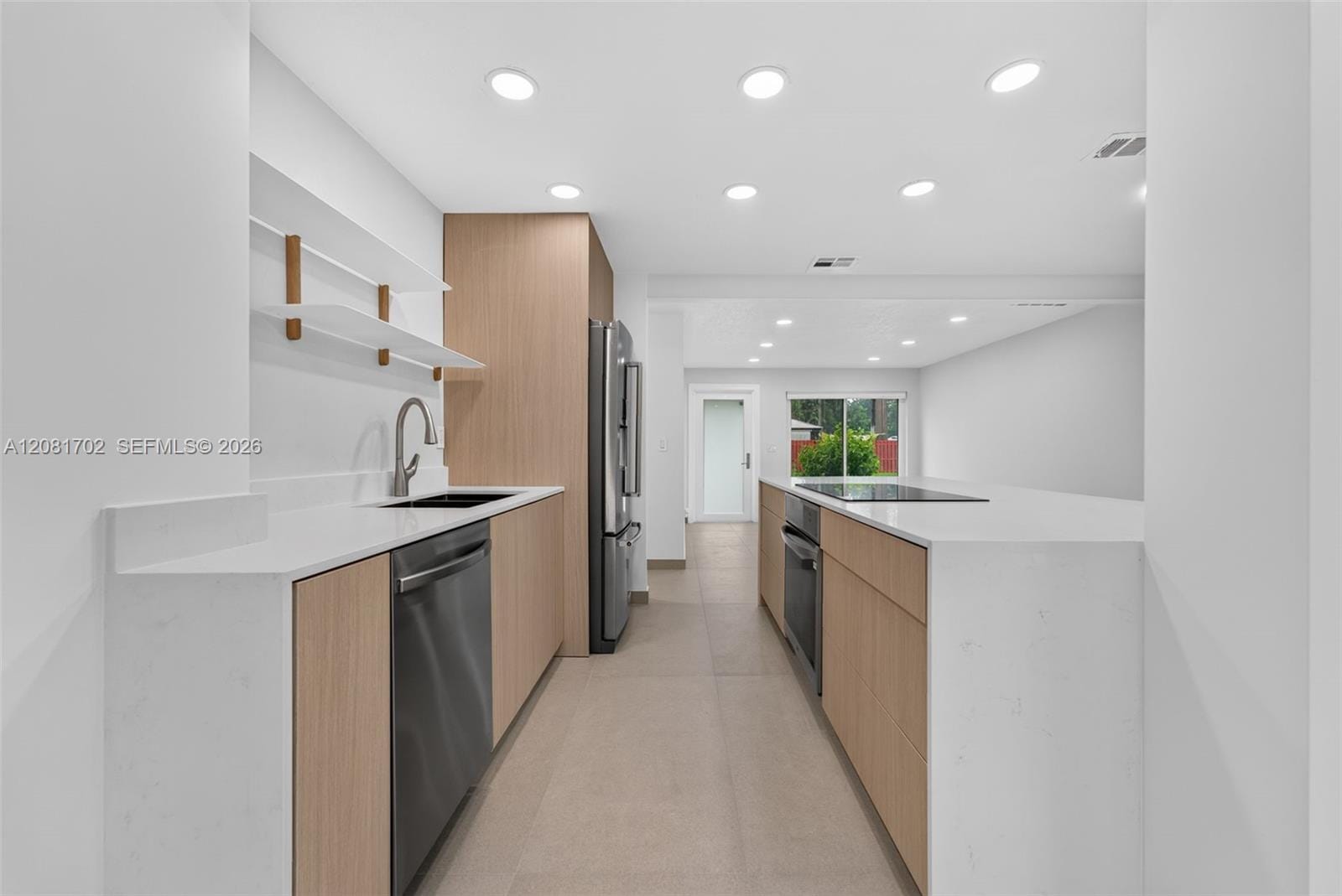 3036 N 58th Avenue, Hollywood, FL 33021 photo 12