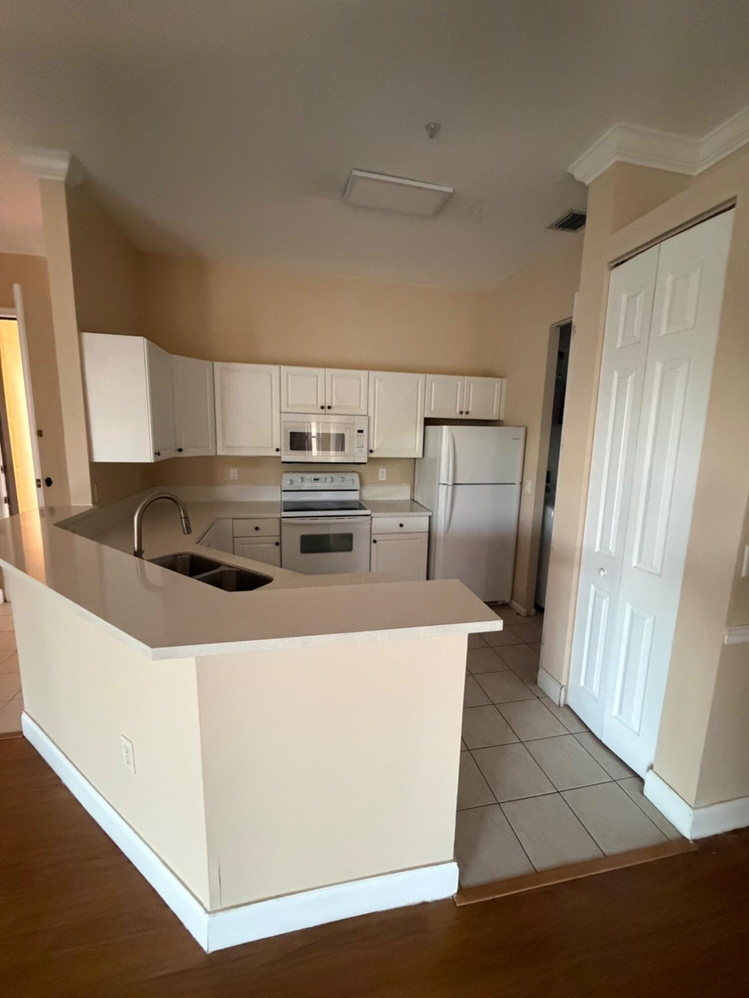 4602 SW 160TH Avenue 538 — photo 11