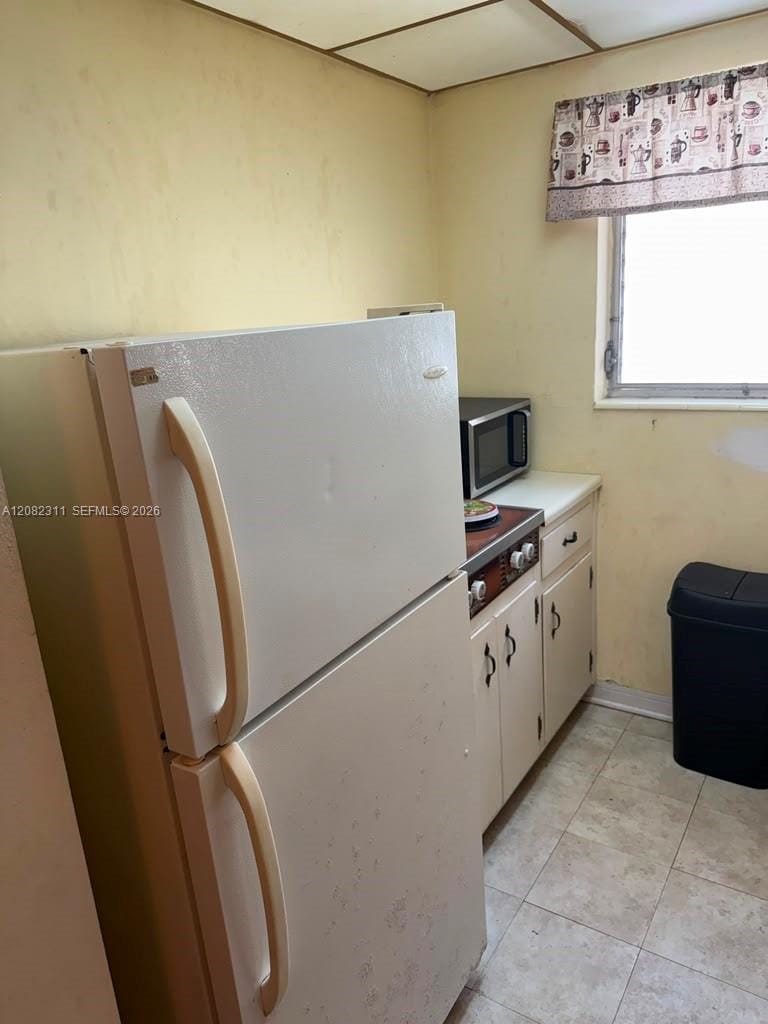 8132 Harding Avenue 9 — photo 3