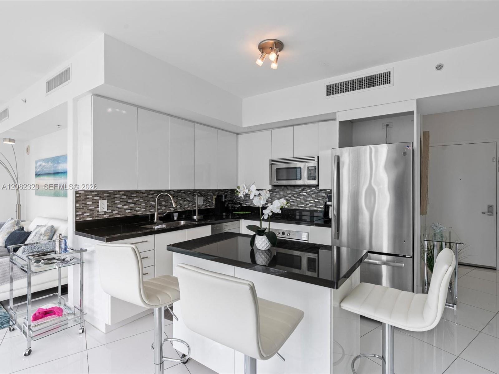 92 SW 3rd Street 3501 — photo 5