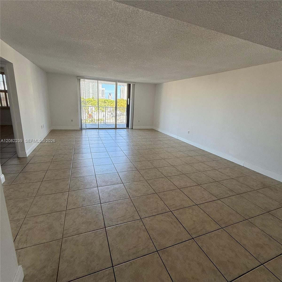 2851 NE 183rd Street 501E — photo 3